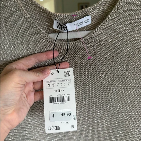 Zara Sleeveless Gray Dress - Picture 4 of 4